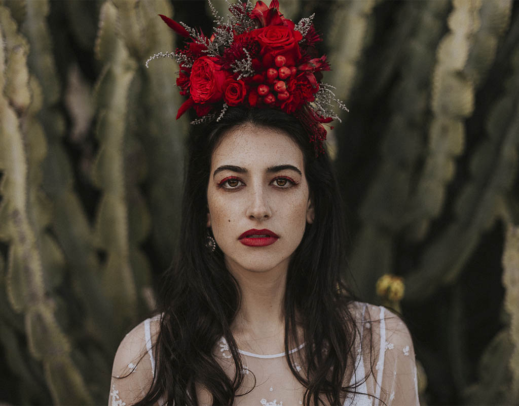 corona de flores para novia